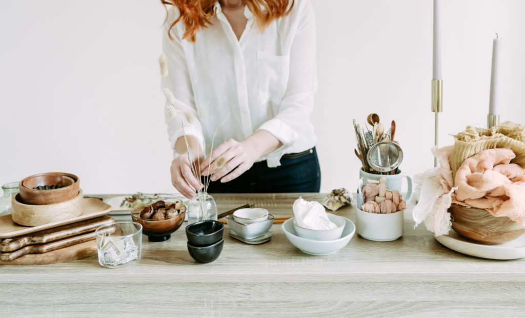 stailatut tuotekuvat, valokuvauksen suunnittelu yritykselle, yrityksen brändikuvat