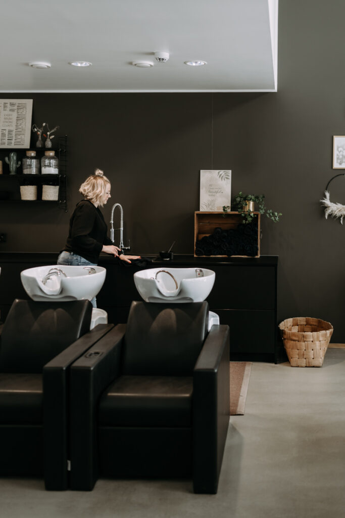 kampaamo valokuvaus, brändikuvaus kampaamo